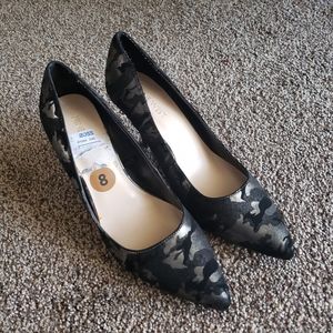 Camoflage Nine West Pumps